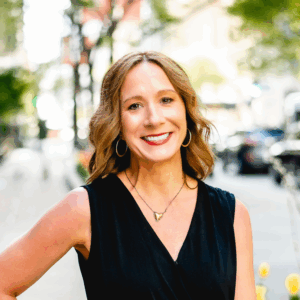 Headshot of Jen, Matchmaker at Erica Suzanne Matchmaking